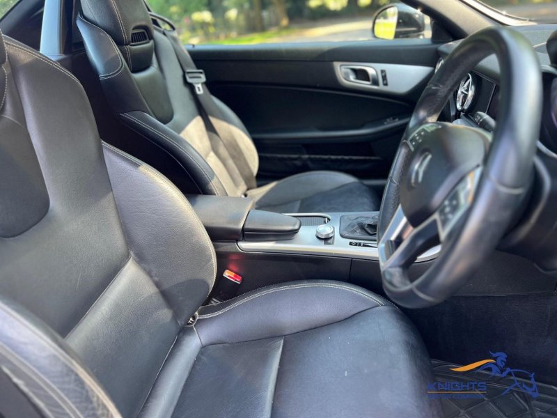 MERCEDES-BENZ SLK