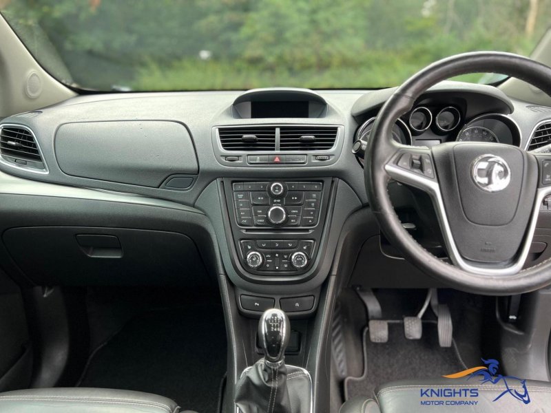 VAUXHALL MOKKA
