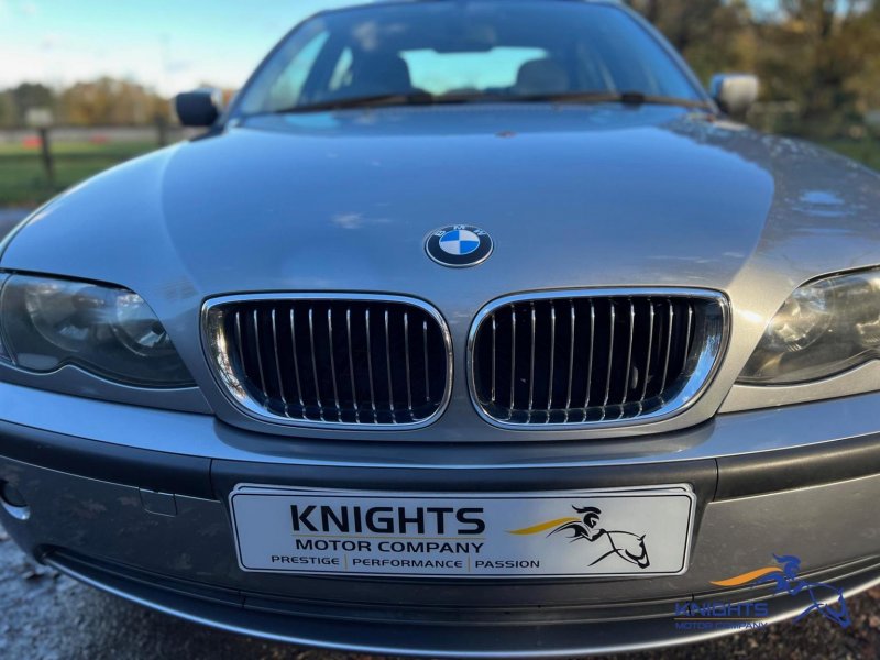 BMW 3 SERIES